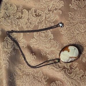 Vintage cameo pendant and chain.